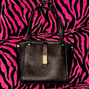 Black Guess Hand/Shoulder Bag- Great Condition!